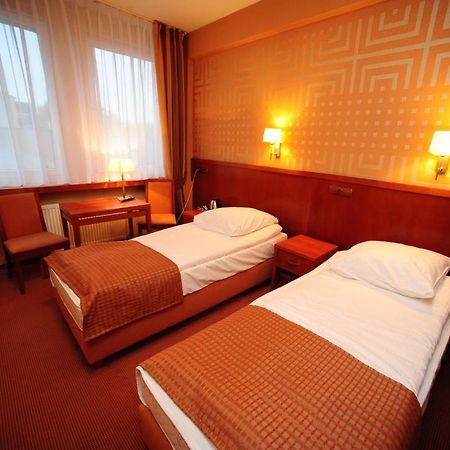Hotel Gwda Пила Экстерьер фото