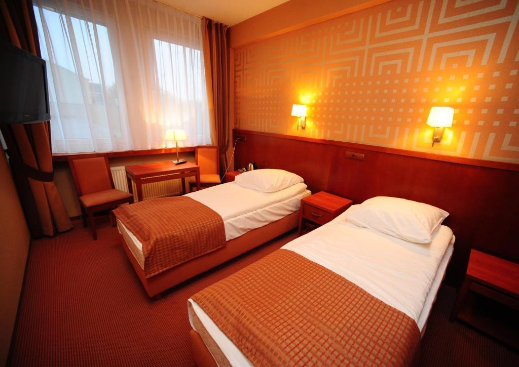 Hotel Gwda Пила Экстерьер фото